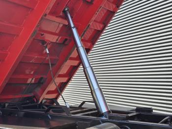 MAN TGM 18.250 / 4X4 / EEV / HIAB CRANE + TIPPER / SPRING